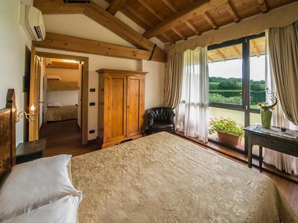 Tenuta La Presa Caprino Veronese Vakantieboerderij
