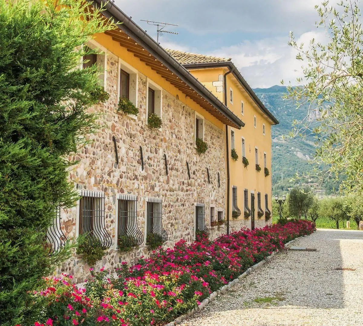 Vakantieboerderij Tenuta La Presa Caprino Veronese Italië