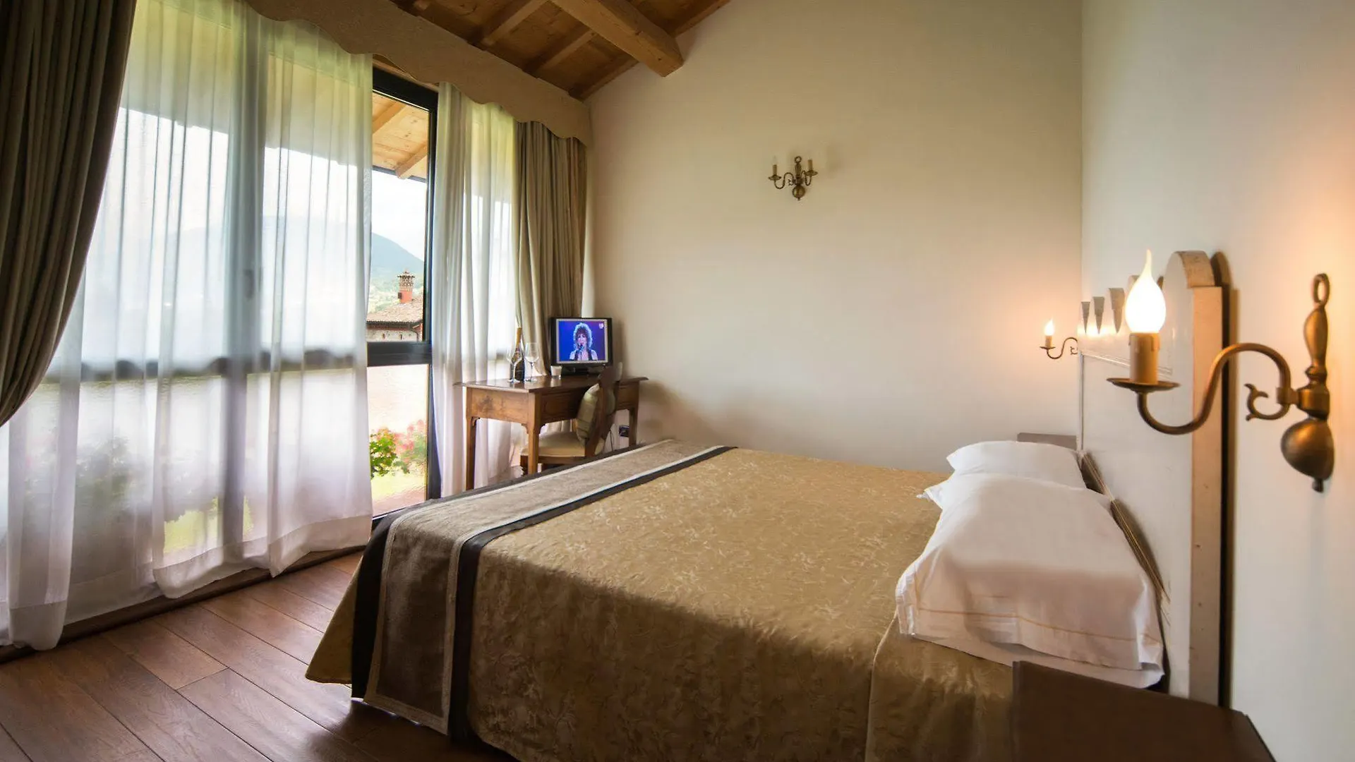 Tenuta La Presa Caprino Veronese Vakantieboerderij